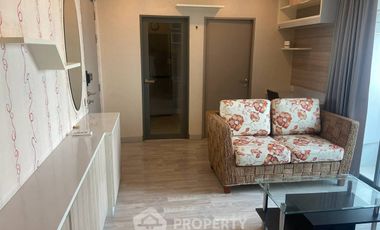 Condo en alquiler de 2 habitaciones en Phra Khanong, Bangkok