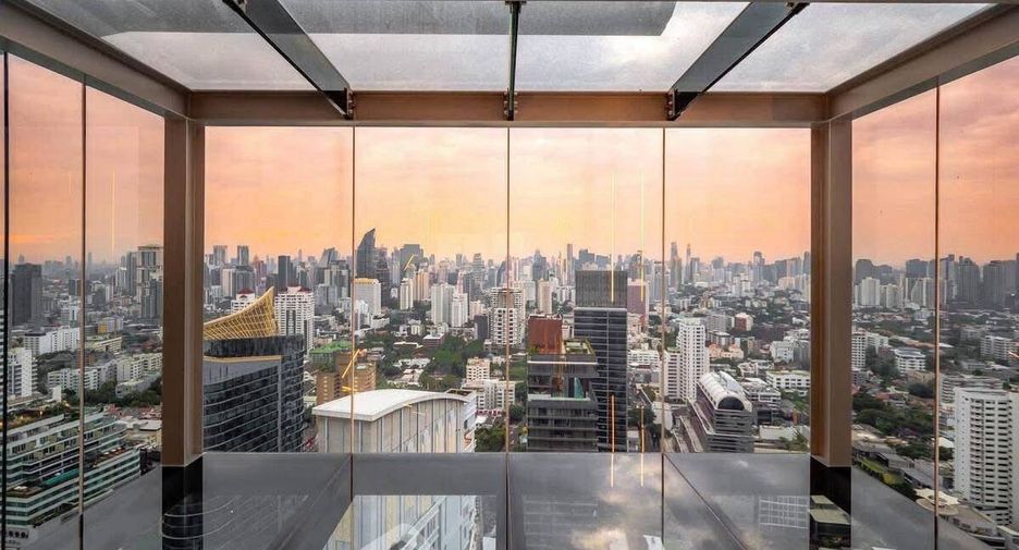 Condo en alquiler de 2 habitaciones en Watthana, Bangkok