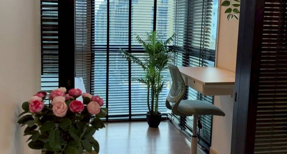 For rent 1 bed condo in Khlong Toei, Bangkok
