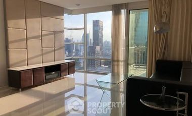 For rent 3 bedrooms condo in Khlong Toei, Bangkok