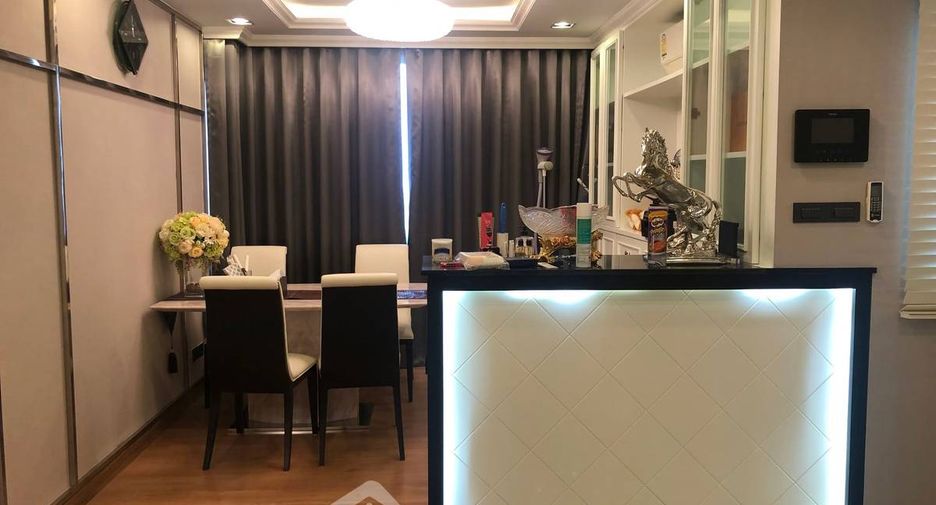 For rent 1 bed condo in Huai Khwang, Bangkok