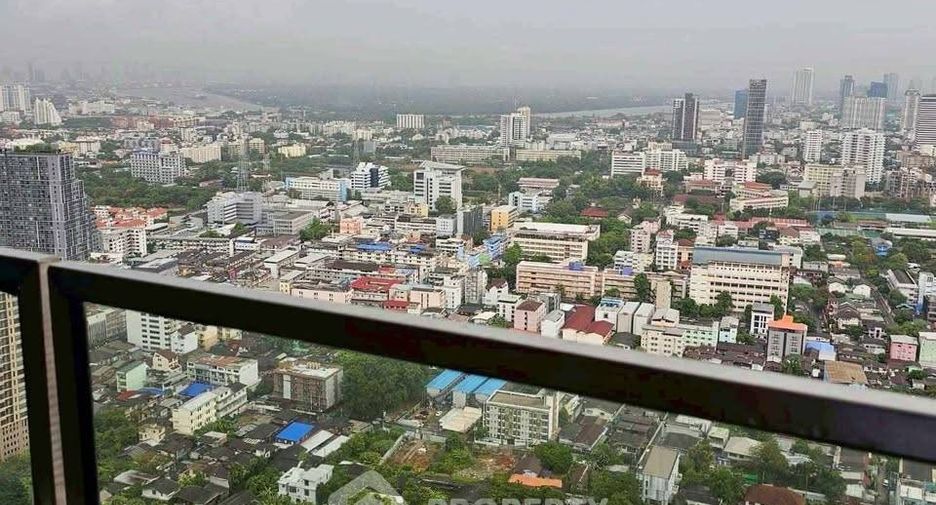 Wohnung zur Miete mit 3 Zimmer in Sathon, Bangkok