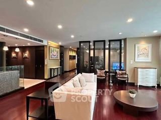 À louer 3 chambres condo à Pathum Wan, Bangkok