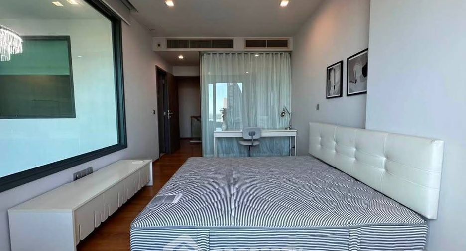 À louer 2 chambres condo à Khlong Toei, Bangkok