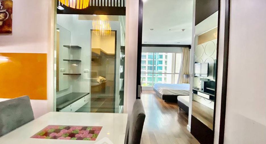 Condo en alquiler de 1 habitaciones en Pathum Wan, Bangkok