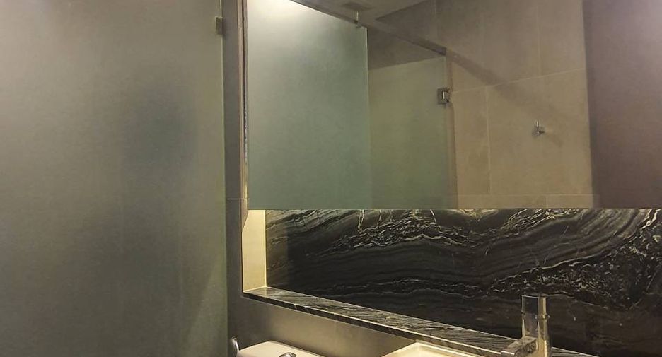For rent 1 Beds condo in Khlong Toei, Bangkok
