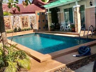 For rent 3 bedrooms villa in Bang Lamung, Chonburi