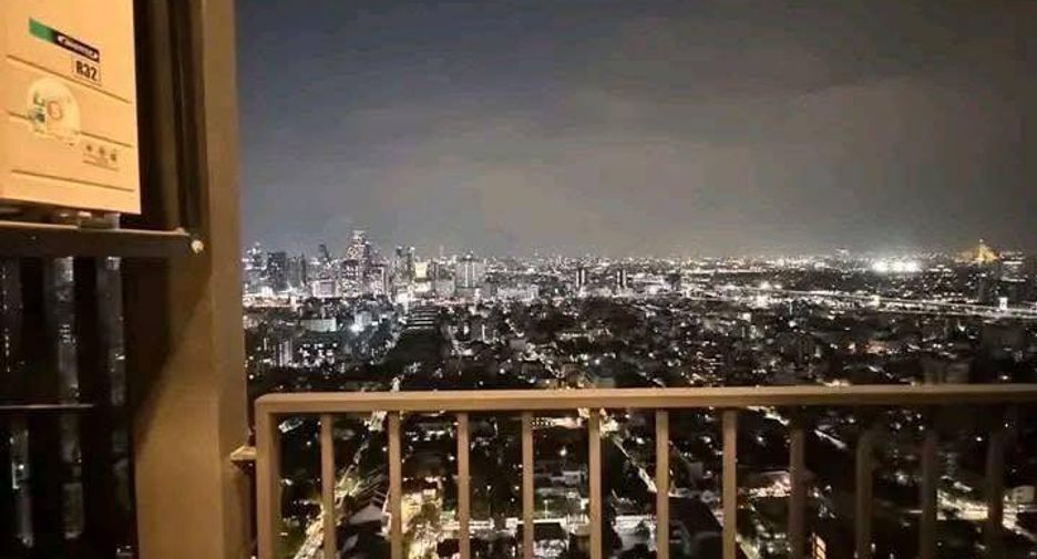 For rent 1 bed condo in Phaya Thai, Bangkok