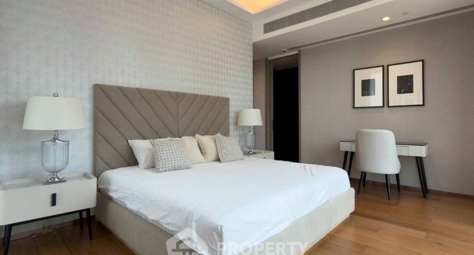 For rent 2 bedrooms condo in Khlong Toei, Bangkok
