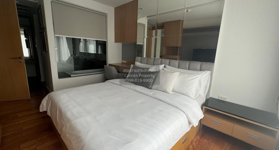 For rent 2 bedrooms condo in Sathon, Bangkok