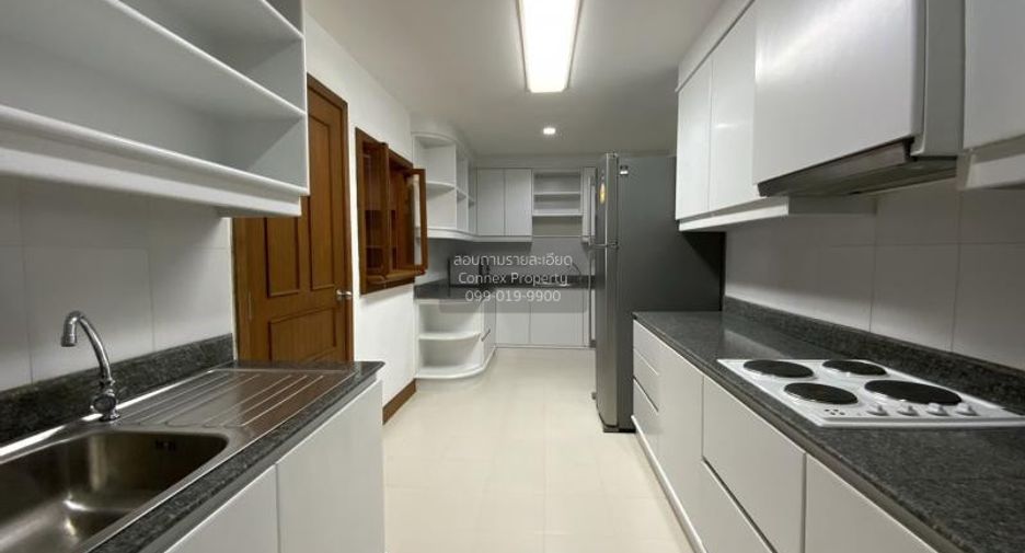 Wohnung zur Miete mit 3 Zimmer in Khlong Toei, Bangkok