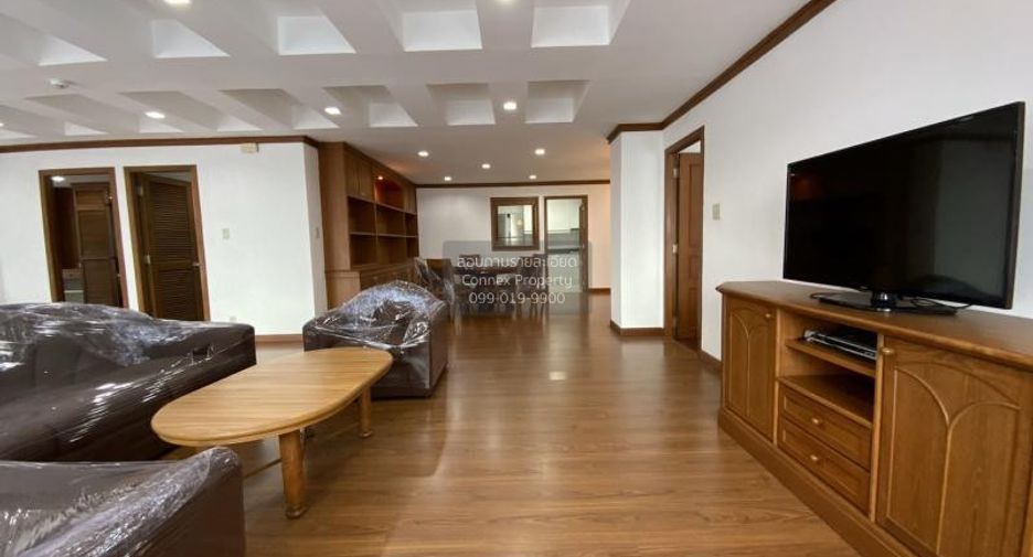 Wohnung zur Miete mit 3 Zimmer in Khlong Toei, Bangkok