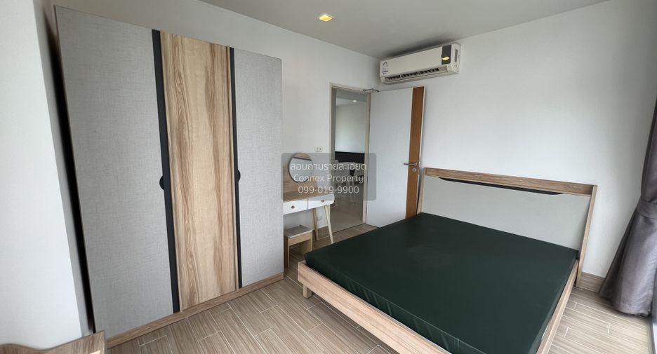 For rent 2 bedrooms condo in Bang Rak, Bangkok