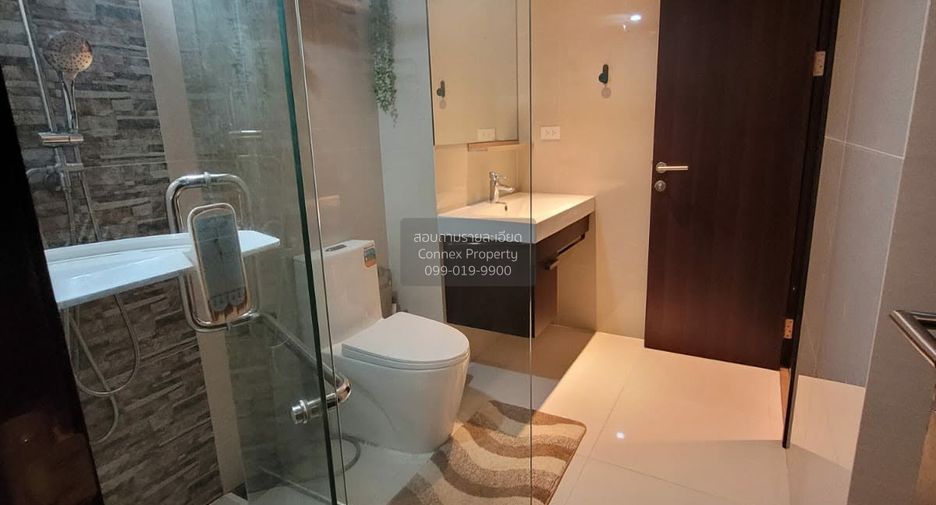 For rent 2 bedrooms condo in Mueang Phuket, Phuket