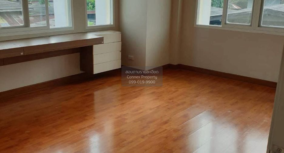 Casa en alquiler de 3 habitaciones en Bang Kruai, Nonthaburi