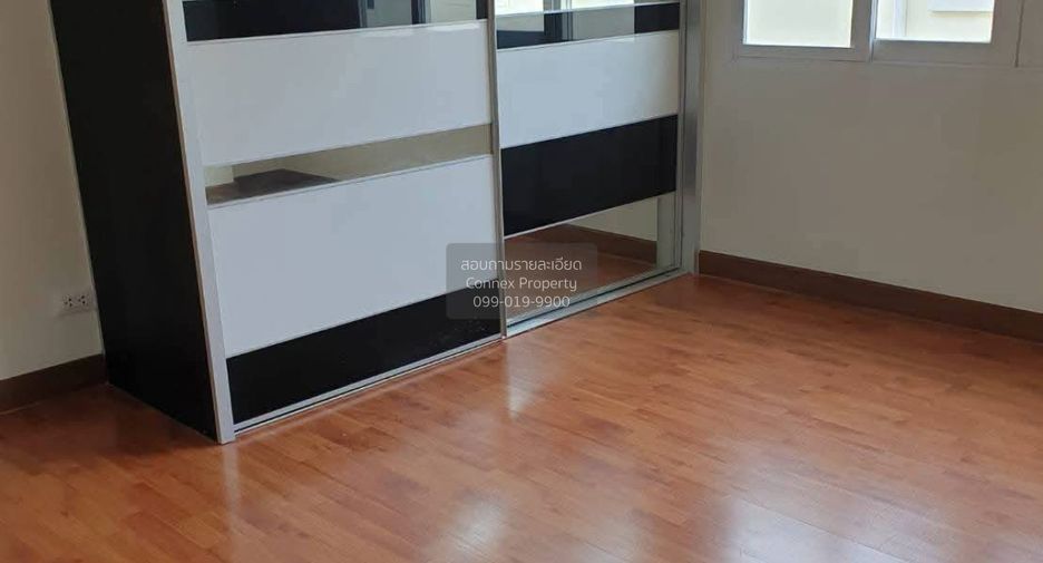 Casa en alquiler de 3 habitaciones en Bang Kruai, Nonthaburi