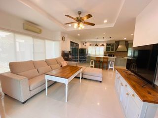 Casa en alquiler de 4 habitaciones en Mueang Samut Prakan, Samut Prakan