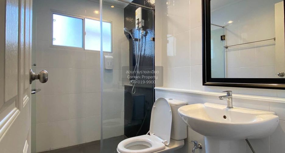 Casa en alquiler de 4 habitaciones en Mueang Samut Prakan, Samut Prakan