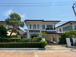 Casa en alquiler de 4 habitaciones en Mueang Samut Prakan, Samut Prakan