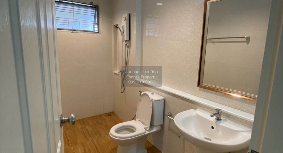 Casa en alquiler de 4 habitaciones en Mueang Samut Prakan, Samut Prakan