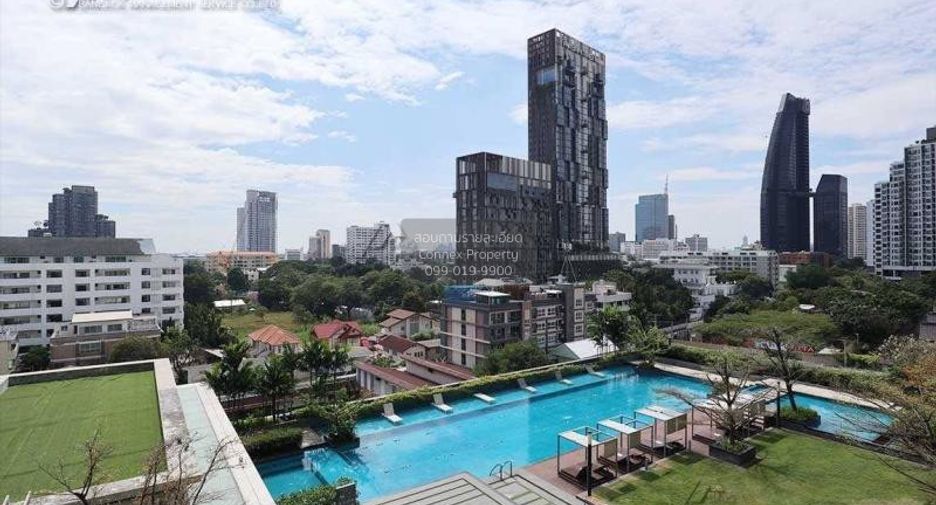 À louer 2 chambres condo à Khlong Toei, Bangkok