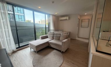 À louer 2 chambres condo à Phra Khanong, Bangkok
