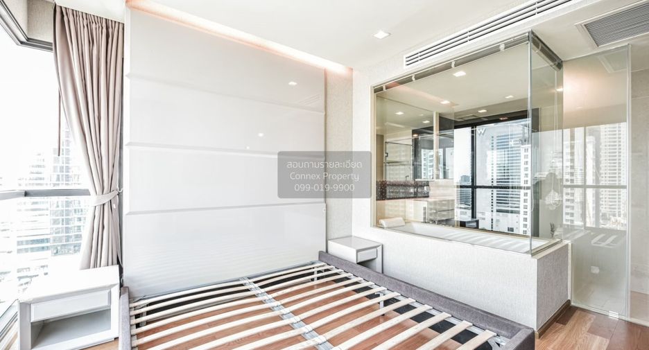 For rent 2 bedrooms condo in Sathon, Bangkok