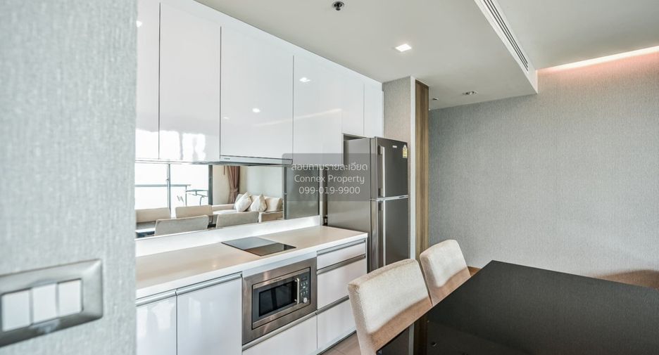 For rent 2 bedrooms condo in Sathon, Bangkok