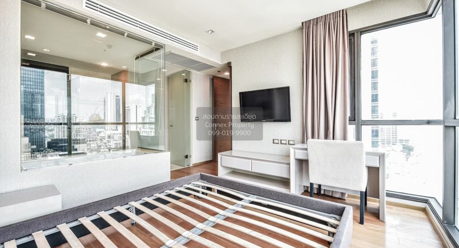 For rent 2 bedrooms condo in Sathon, Bangkok
