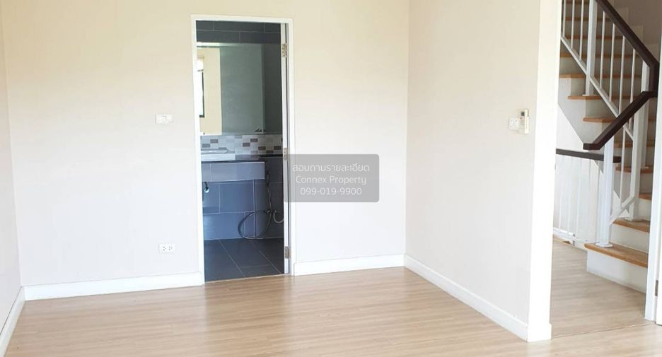 For rent 4 bedrooms townhouse in Bang Yai, Nonthaburi