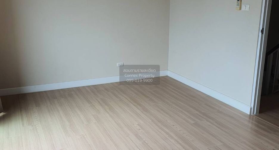 For rent 4 bedrooms townhouse in Bang Yai, Nonthaburi