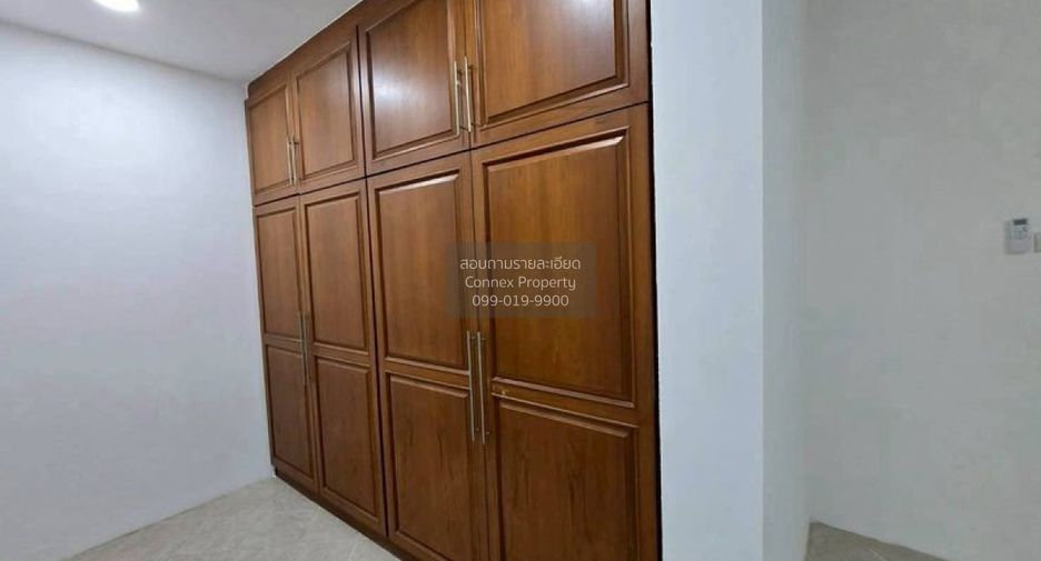 For rent 4 bedrooms house in Bang Lamung, Chonburi