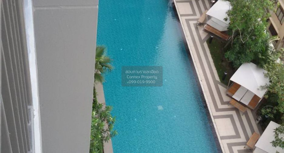 For rent 2 bedrooms condo in Phra Khanong, Bangkok