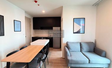 For rent 2 bedrooms condo in Huai Khwang, Bangkok