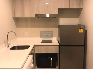 Wohnung zur Miete mit 1 Zimmer in Pathum Wan, Bangkok