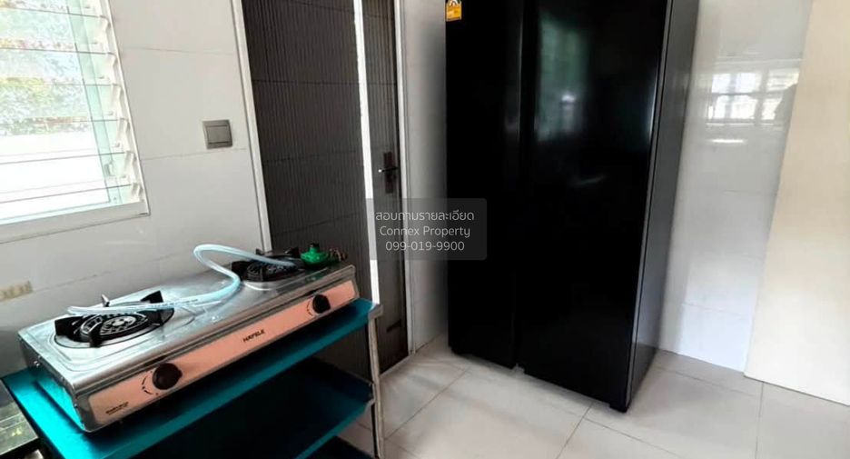 À louer 4 chambres maison à Bang Phli, Samut Prakan