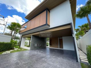 À louer 5 chambres maison à Mueang Phuket, Phuket