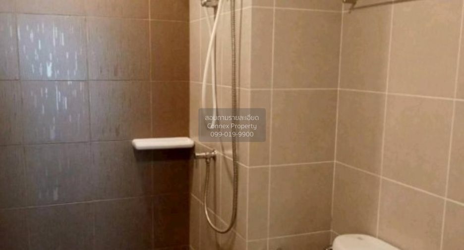 For rent 2 bedrooms condo in Phra Khanong, Bangkok