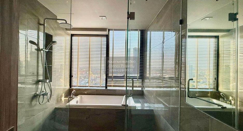 For rent 1 bed condo in Khlong Toei, Bangkok