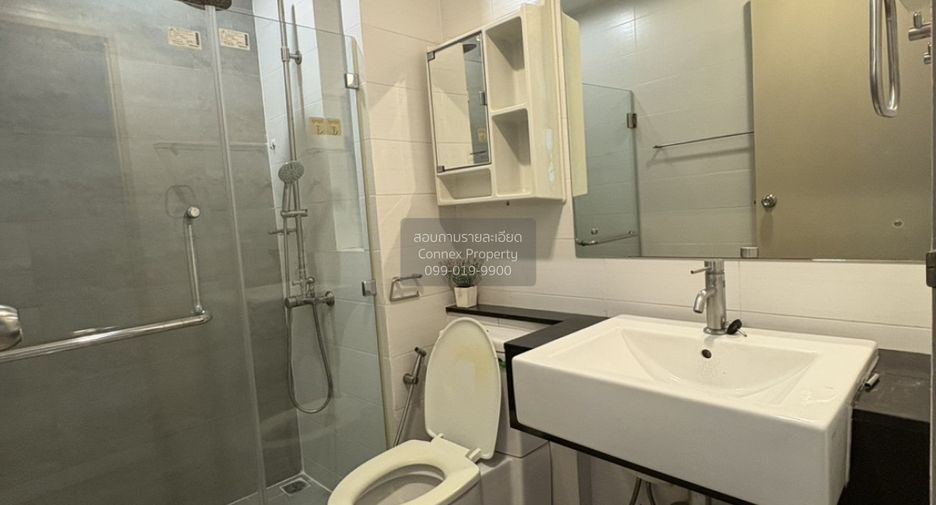 Condo en alquiler de 2 habitaciones en Huai Khwang, Bangkok
