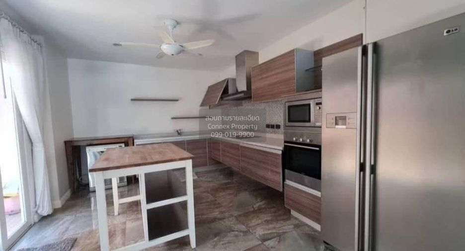 For rent 4 bedrooms house in Bang Lamung, Chonburi