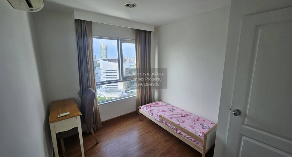 For rent 2 bedrooms condo in Huai Khwang, Bangkok