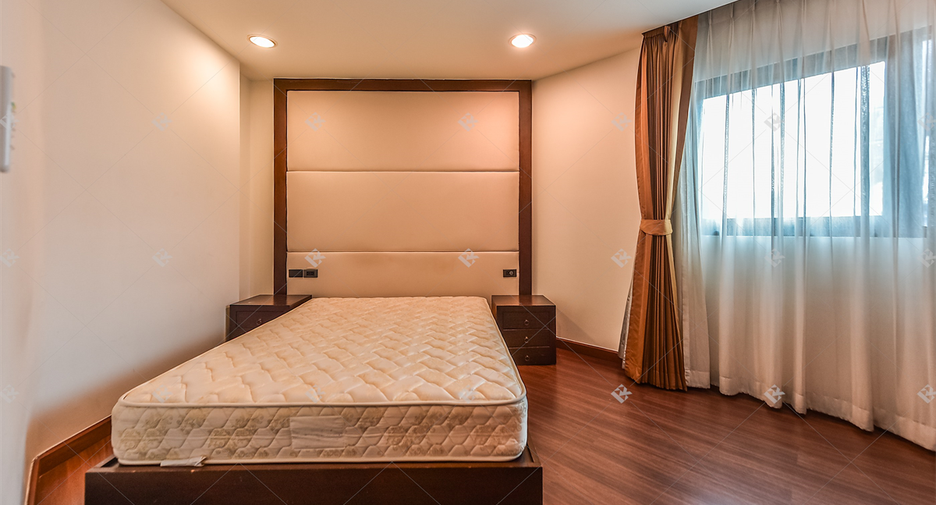 Wohnung zum Kauf mit 2 Zimmer in Sathon, Bangkok