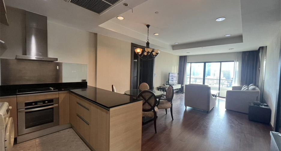 For rent 2 bedrooms condo in Sathon, Bangkok