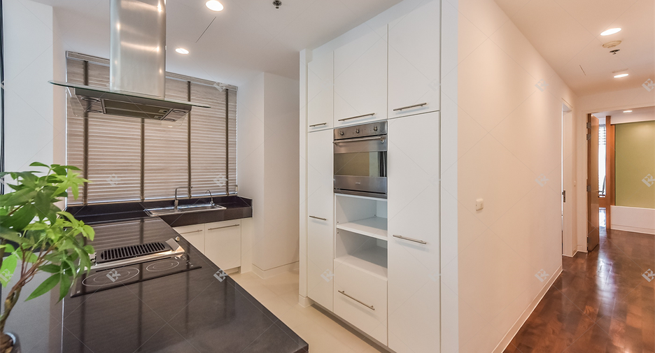 For rent 2 ベッドルーム condo in Khlong Toei, Bangkok