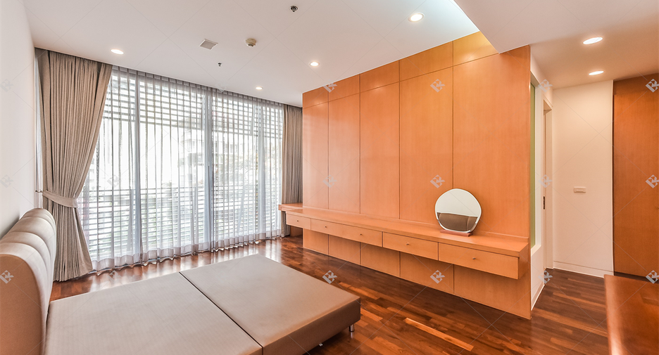 For rent 2 ベッドルーム condo in Khlong Toei, Bangkok