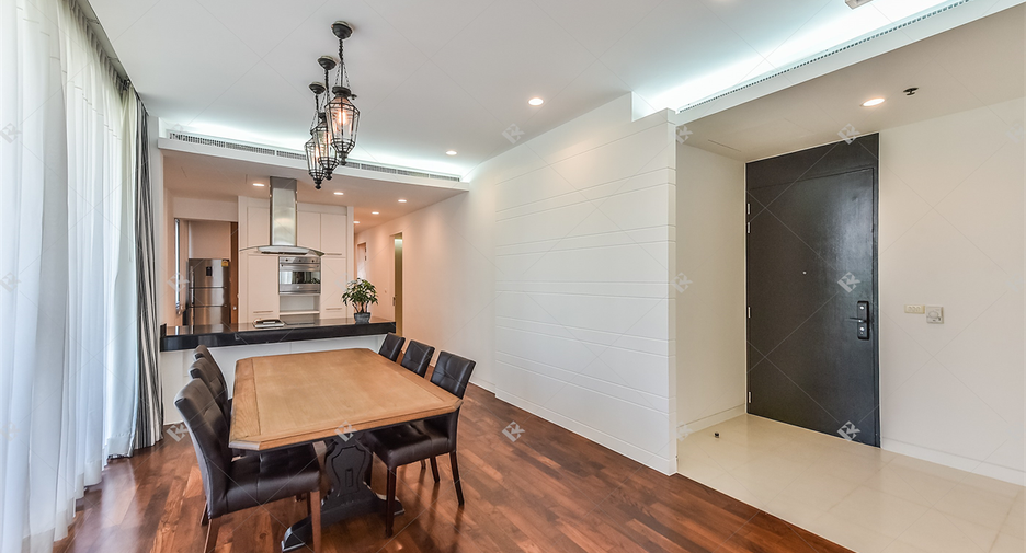 For rent 2 ベッドルーム condo in Khlong Toei, Bangkok
