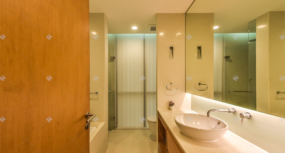 For rent 2 ベッドルーム condo in Khlong Toei, Bangkok