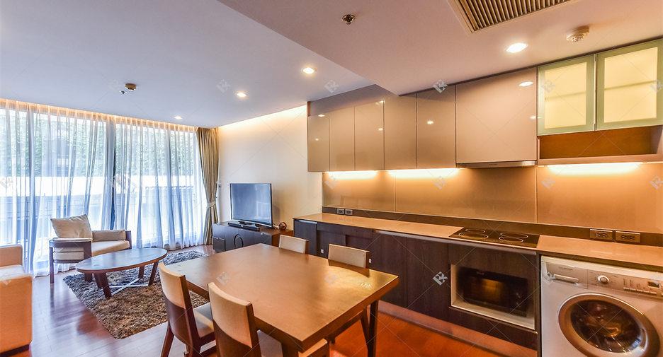 For rent 2 bedrooms condo in Sathon, Bangkok