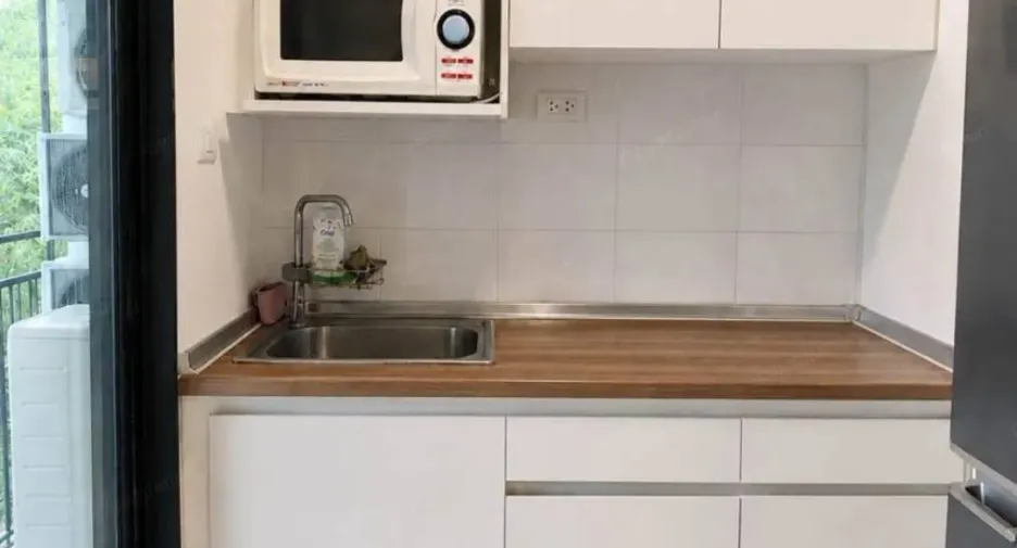 Condo en venta y en alquiler de 2 habitaciones en Lat Krabang, Bangkok